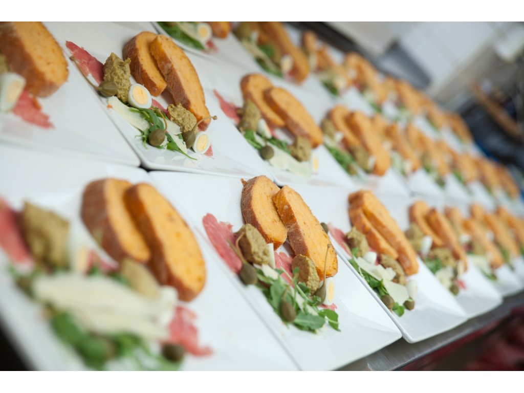 Veal Carpaccio with avocado cream